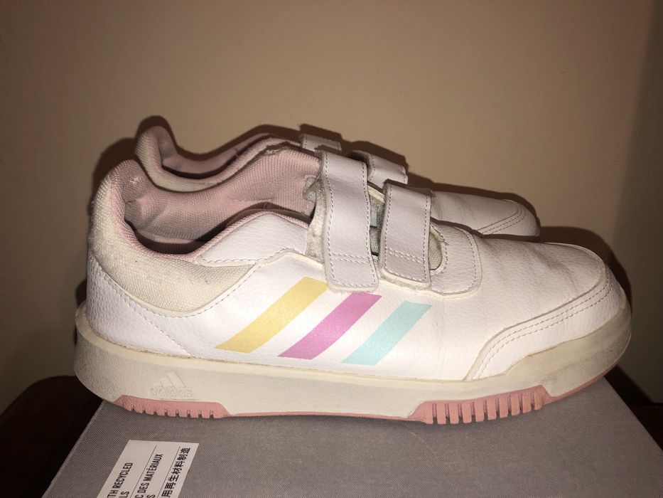 Маратонки adidas 38 номер