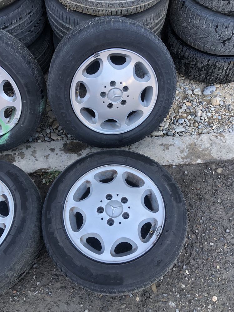 Ромашка диски R 15 на мерседес