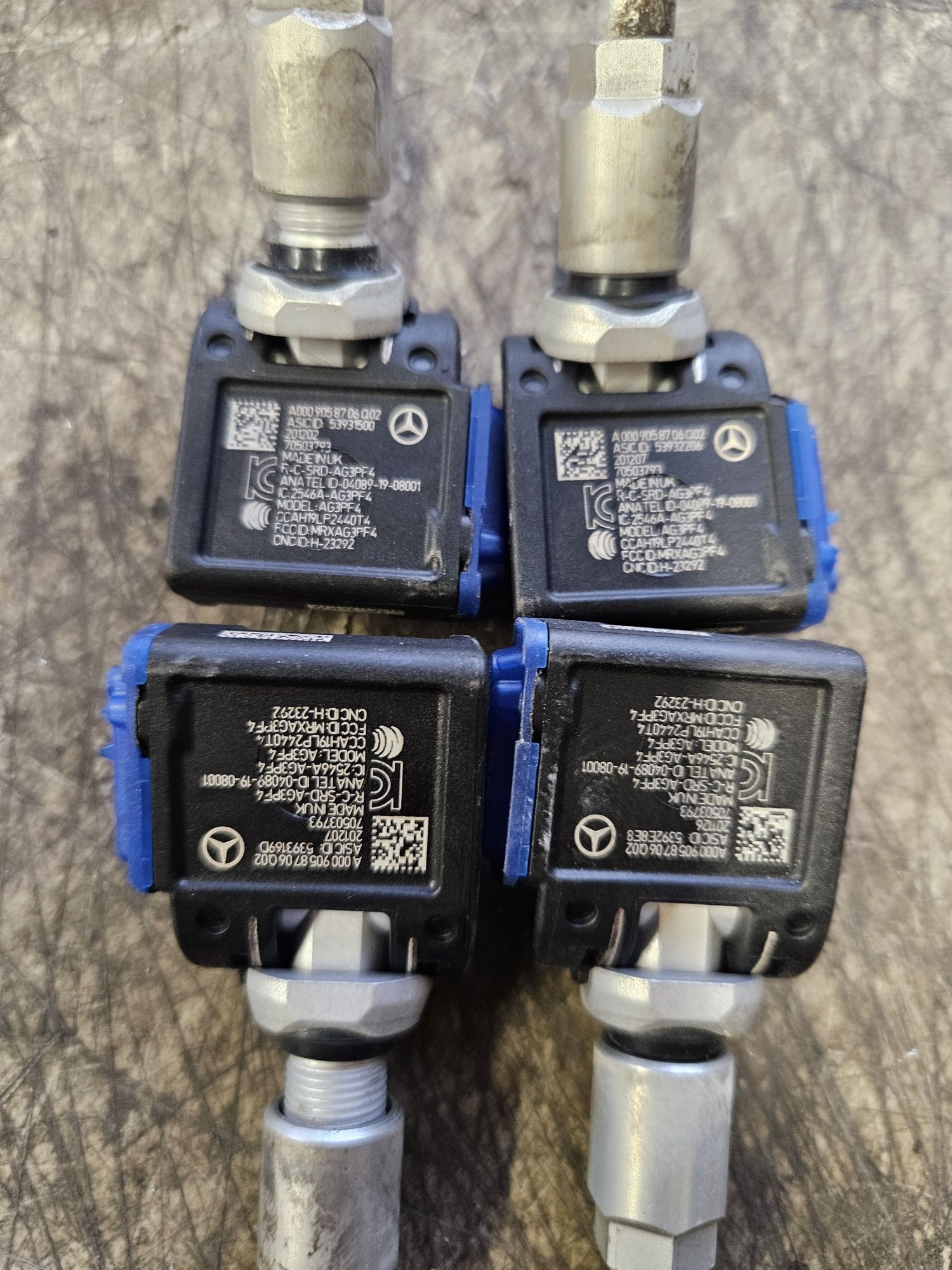 Датчици за Мерцедес следене на налягането в гумите TPMS