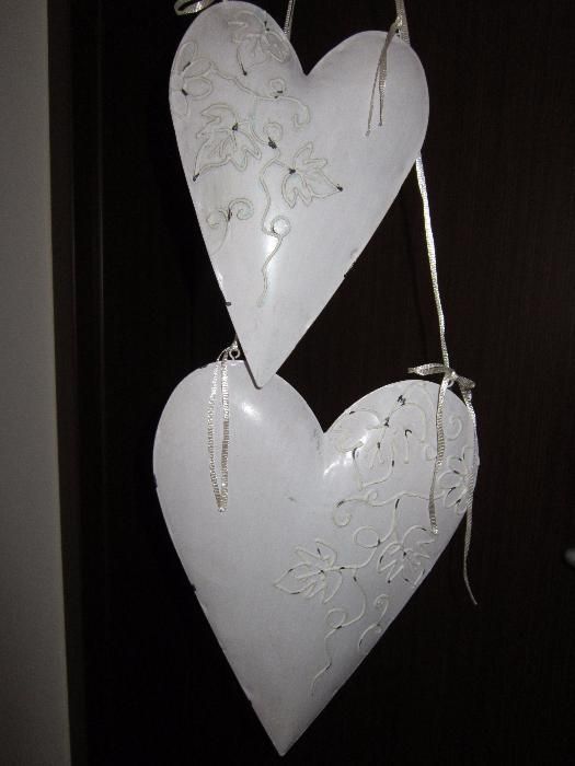 cadou inedit inima metalica vintage alba shabby chic Germania
