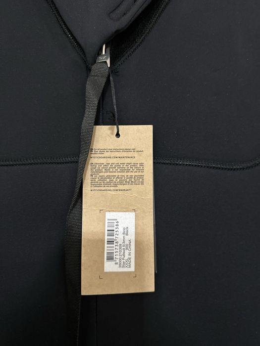 Неопренов костюм