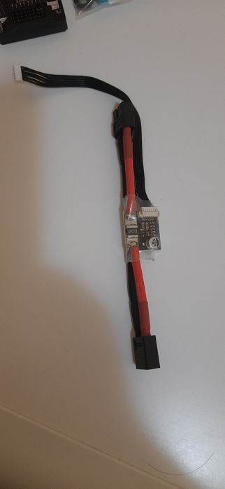 GPS и АВТОПИЛОТ за лодка за захранка или дрон