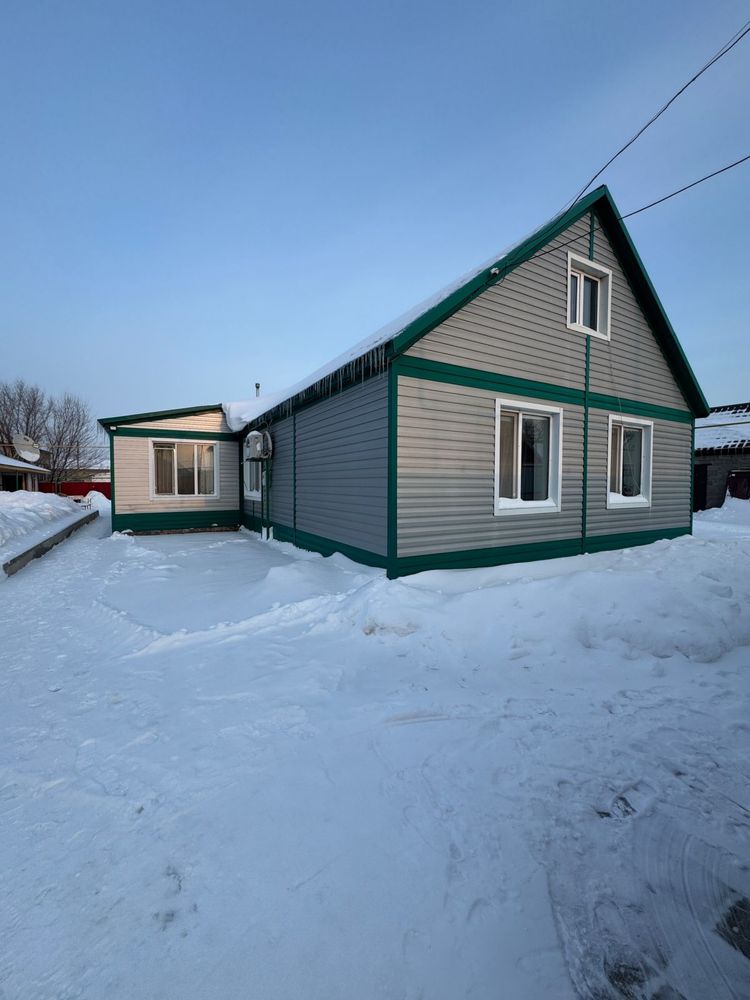 Продам частный дом в городе.