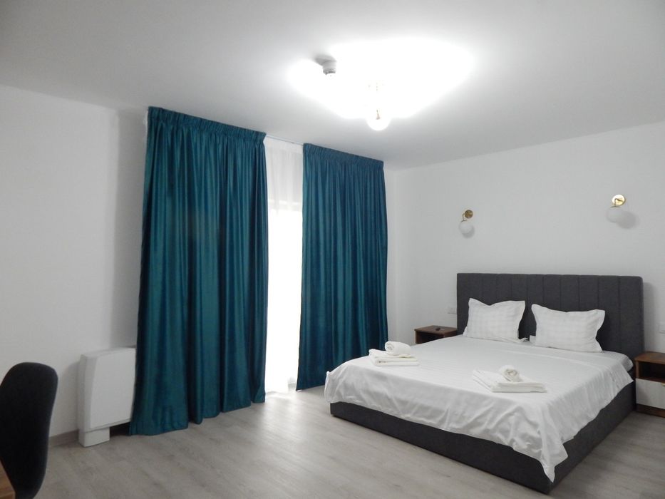 Închiriez camere cu regim hotelier