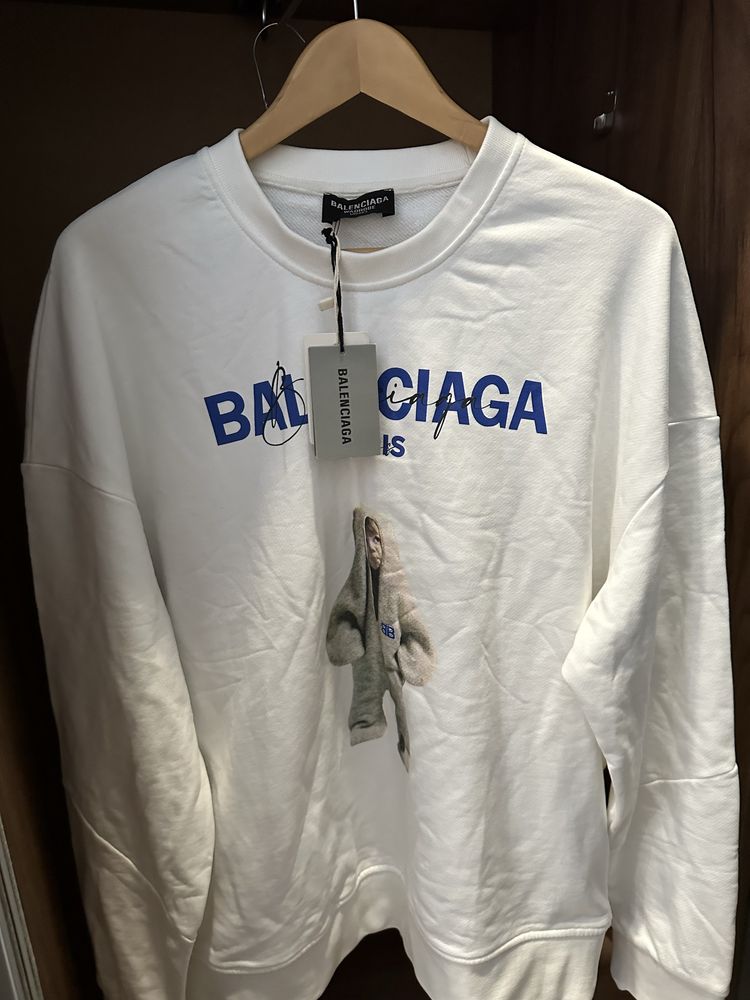 Суитчер balenciaga