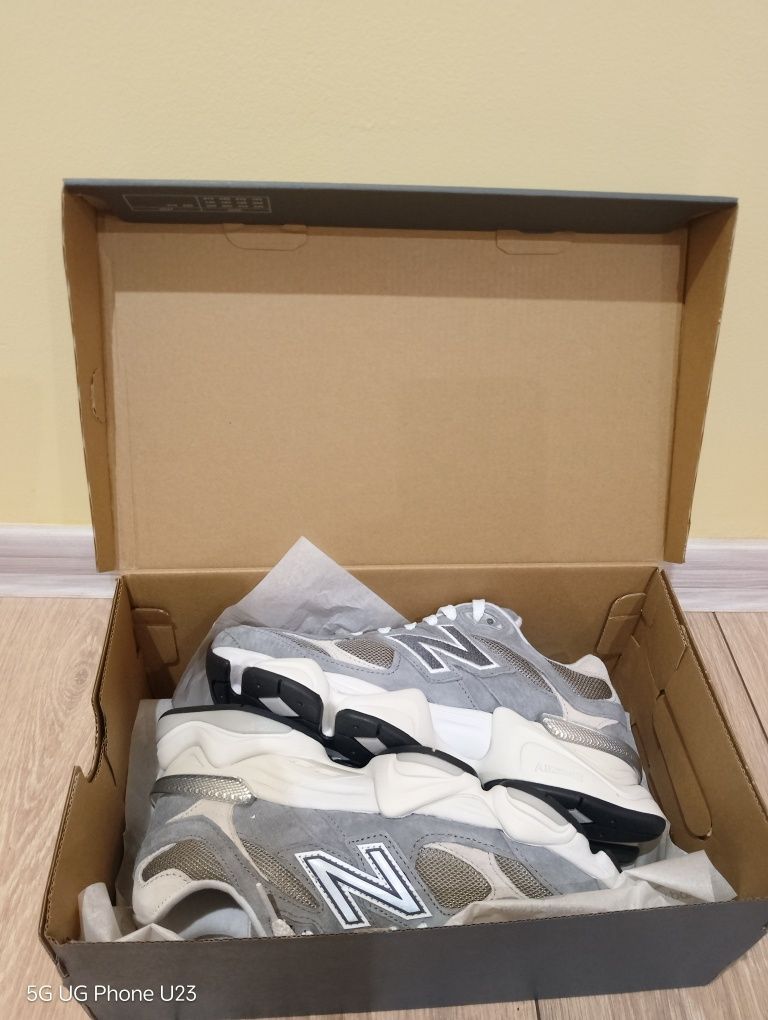 New Balance 9060 Оригинални 38.5н.