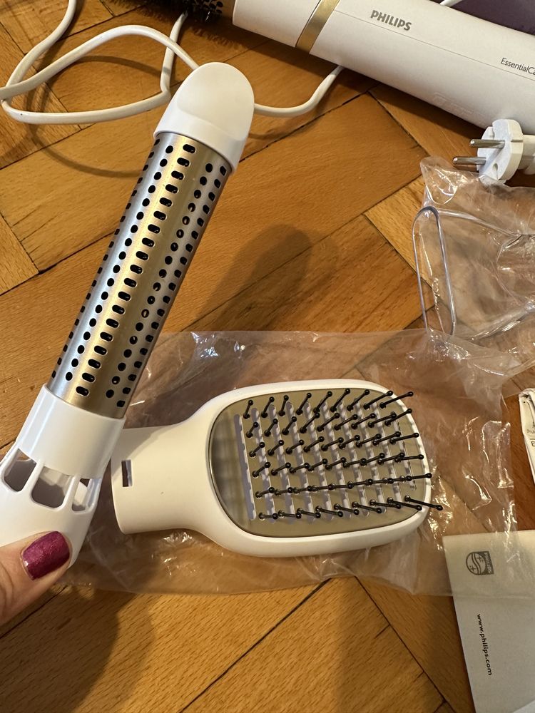 Philips Airstyler 800w Essential care
