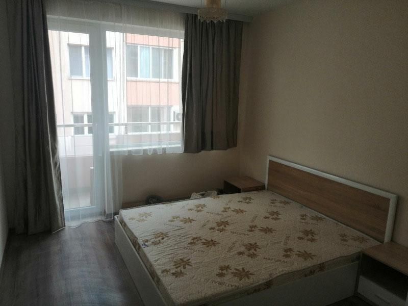 Дава се под наем Двустаен апартамент в Пловдив, Южен - 60 кв.м за 400 € - Снимка #2