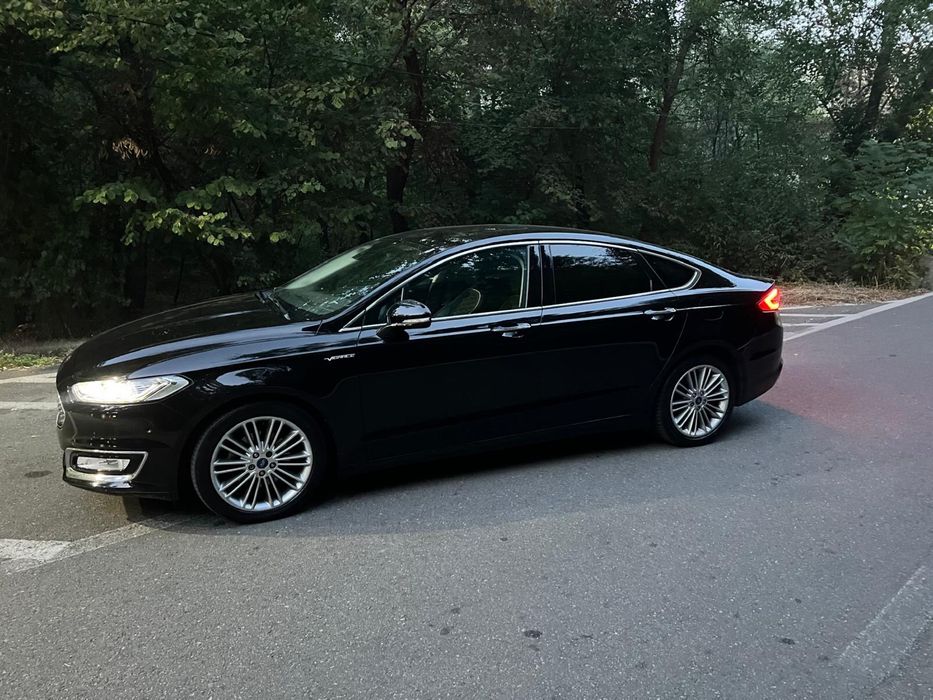 Ford mondeo 2.0 benzina,hibrid