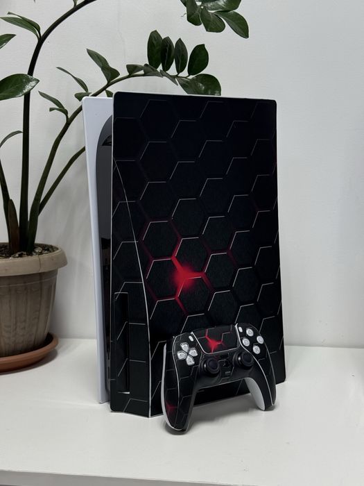 Приставка Sony PlayStation 5 + EA Play подписка на 1 год