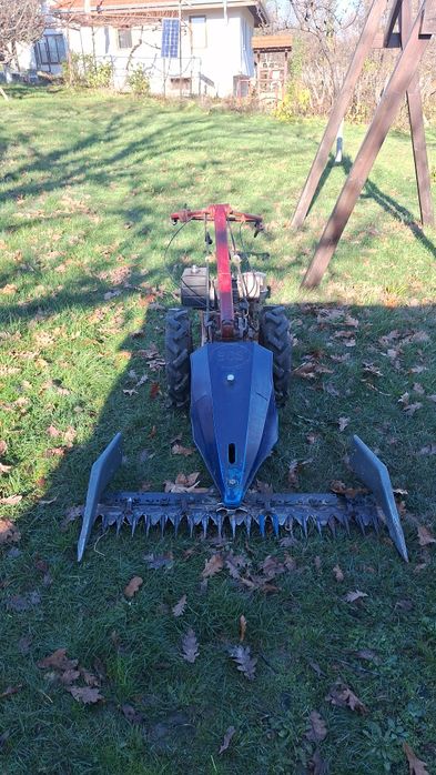 Мотокултиватор с косилен апарат БЧС