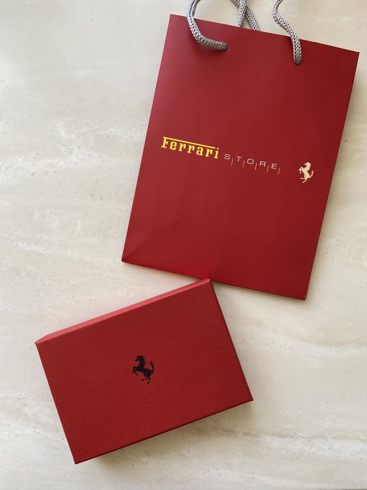 Подарочный набор - две колоды карт Ferrari, оригинал из Италии