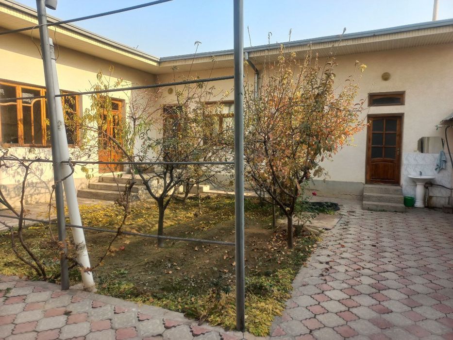 Ховли сотилади Чилонзор тумани Домбробод