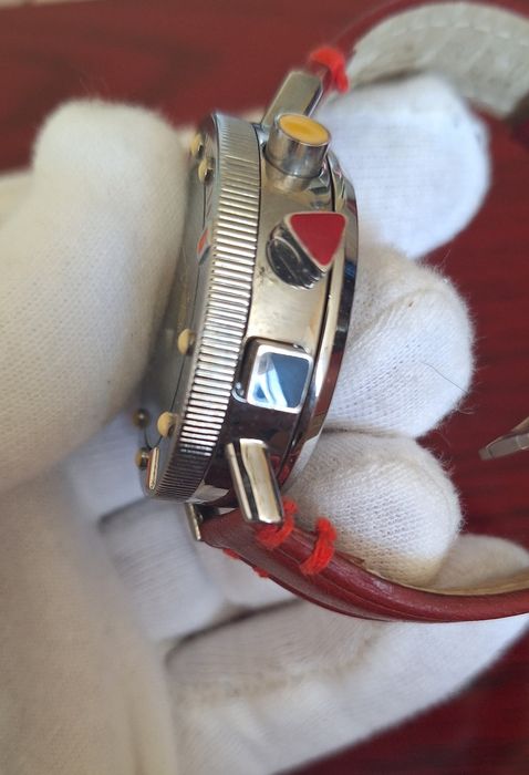 Автоматичен часовник