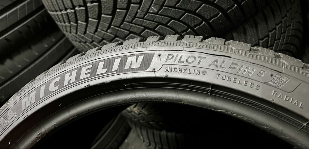 DOT:21/23г. 255/30/19 MICHELIN-2бр., 599лв
