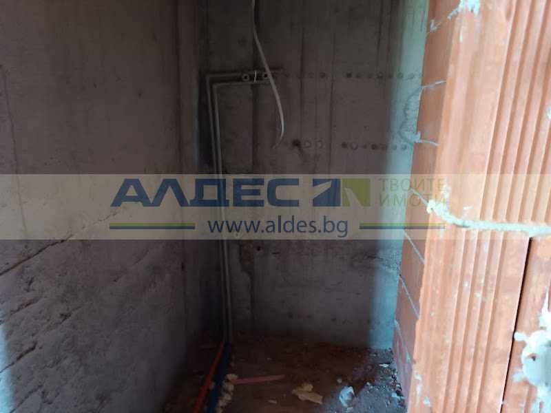 Чисто нов четиристаен ап. в Овча Купел 2!