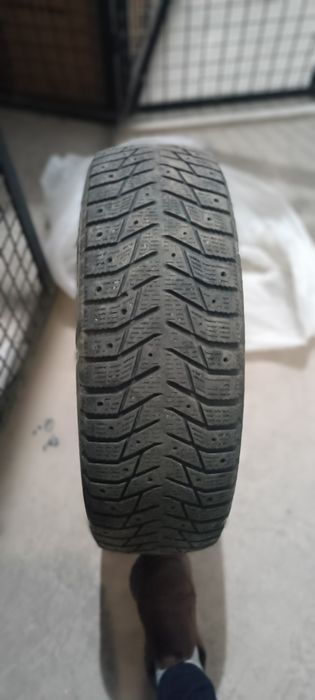 Продам зимние шины