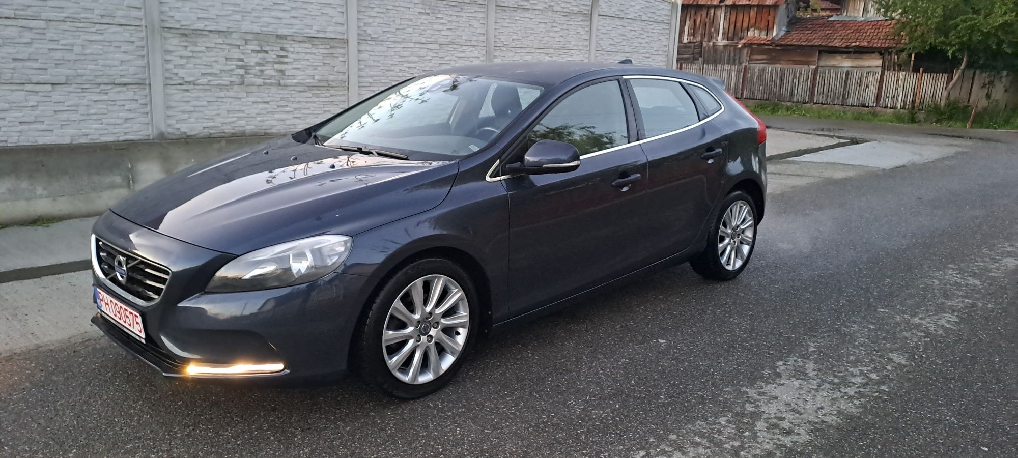 Volvo V40 an fabricație 2014