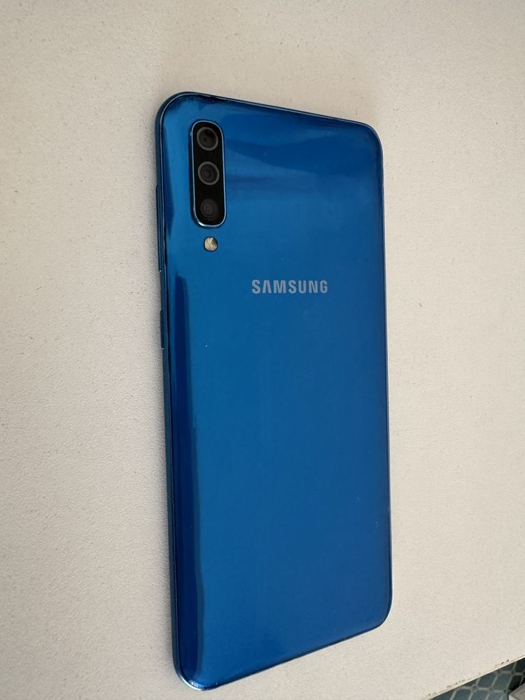 Samsung Galaxy A50