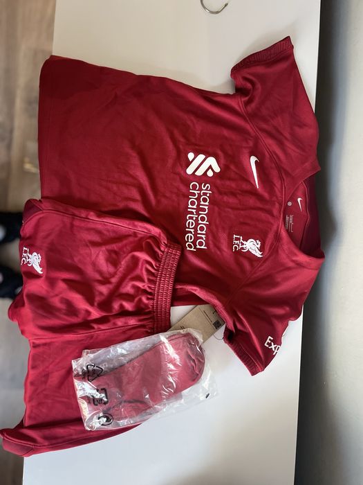 Детски оригинален екип на Ливерпул