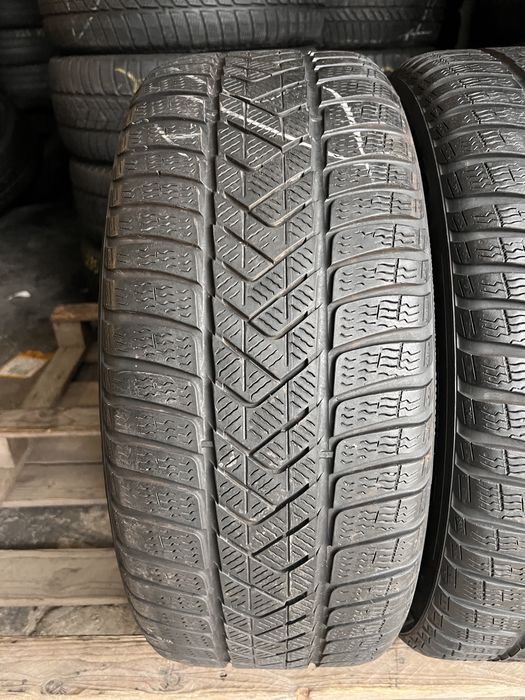 2 anvelope iarna 245/45/18 , Pirelli , DOT 2021 !