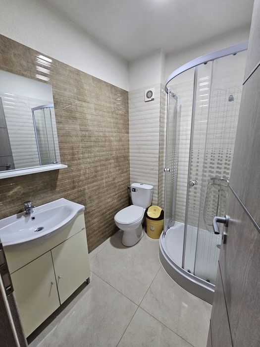 PF. inchiriez apartament, Copou