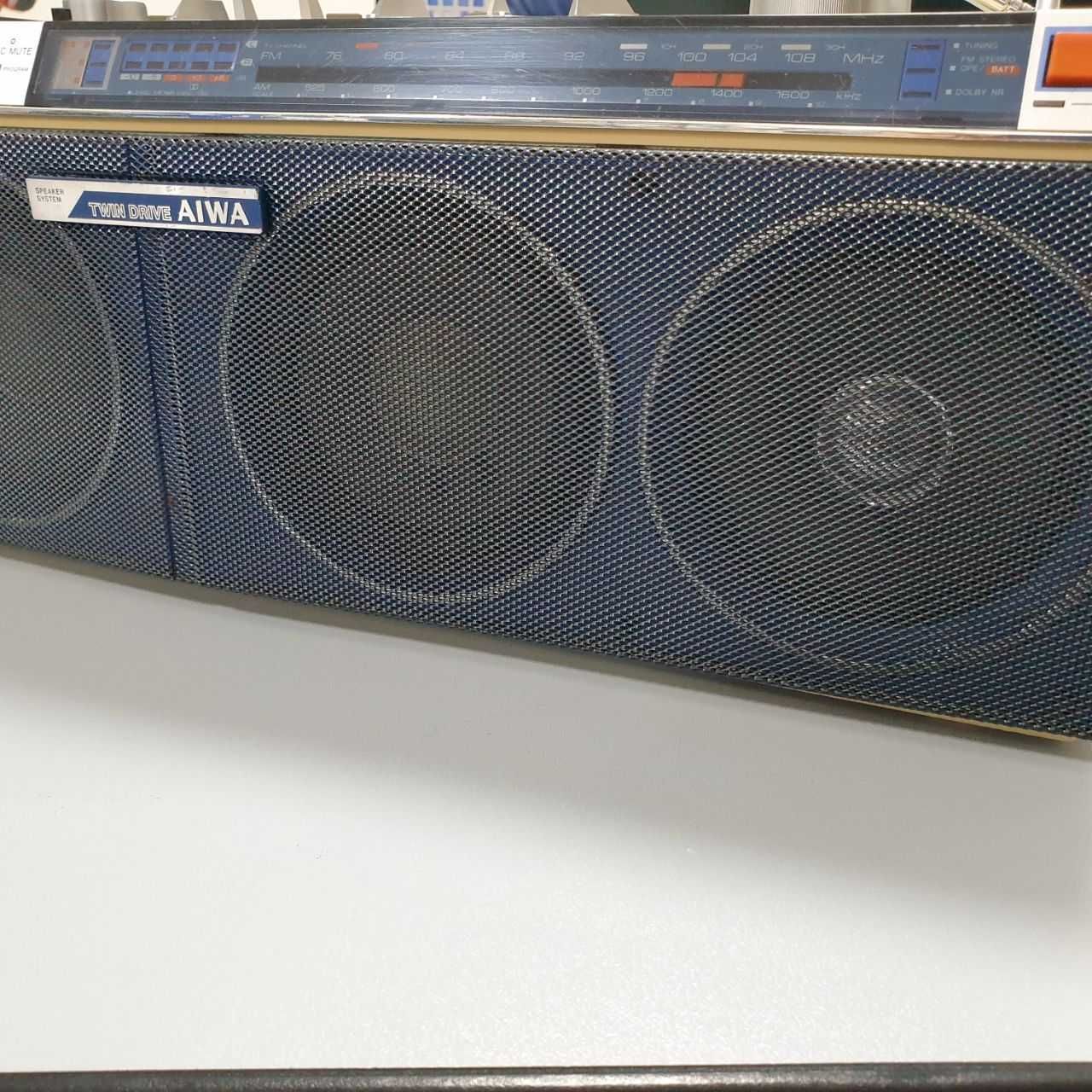 Продается кассетная дека AIWA CS-J50