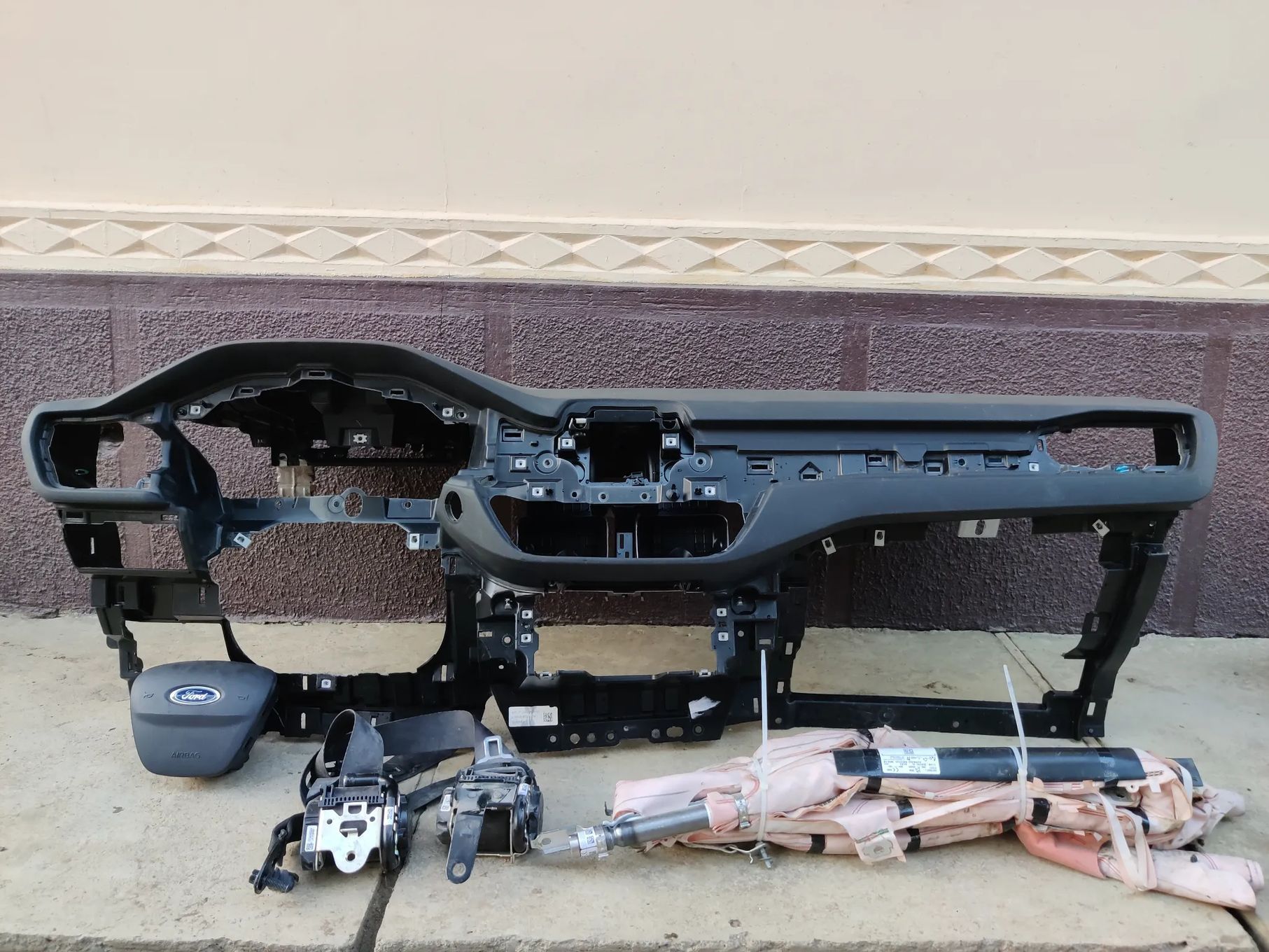 Kit airbaguri Plansa bord airbag volan pasager cortina centuri Ford KUGA 3 ST line 2019-2024 LV4B-S04326-B