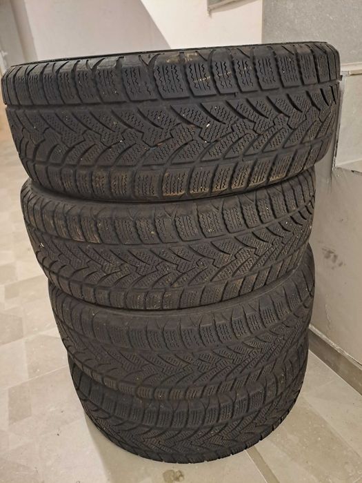Зимни гуми 195/60R15