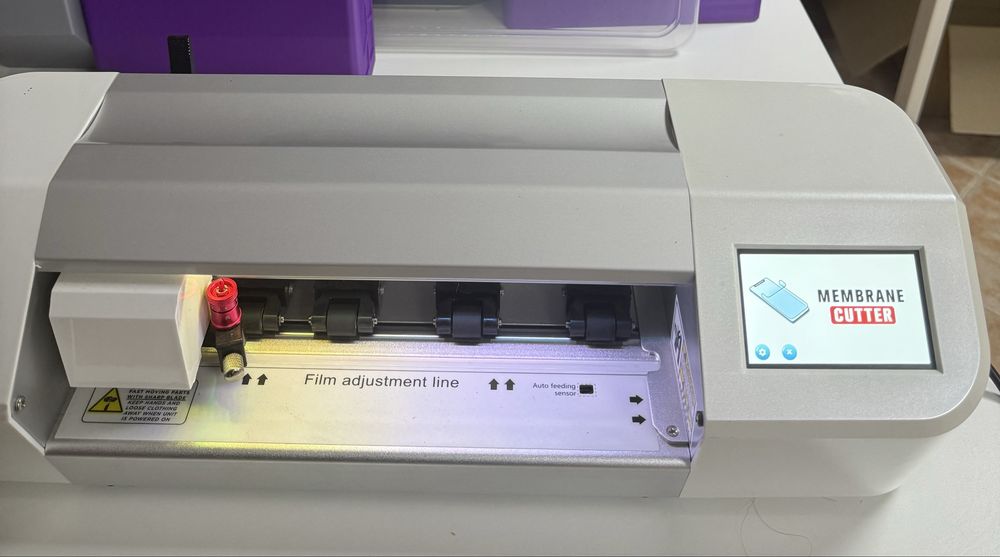 Masina Folii Silicon Gsm Cutter Ploter Folii stare perfecta