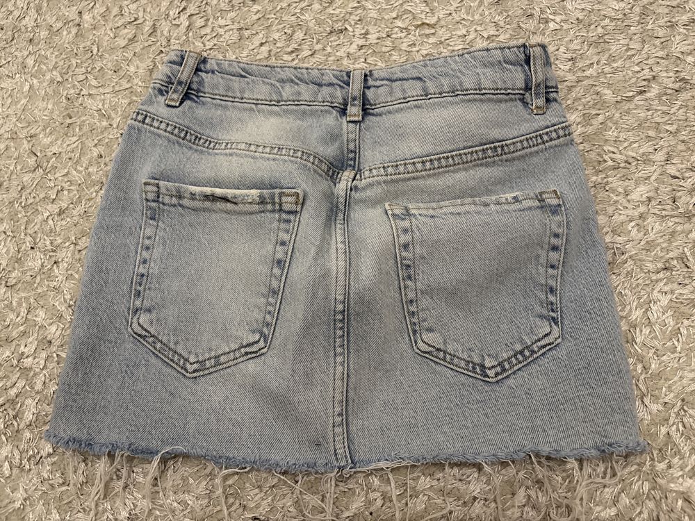 къса дънкова пола от pull&bear