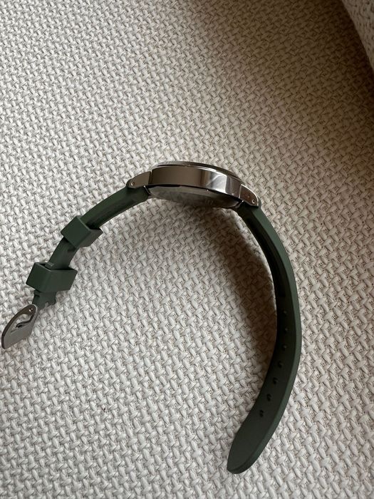 Panerai часовник БАРТЕР!