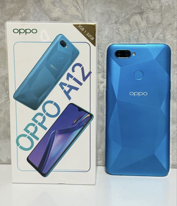 Продам сотовый Oppo a 12