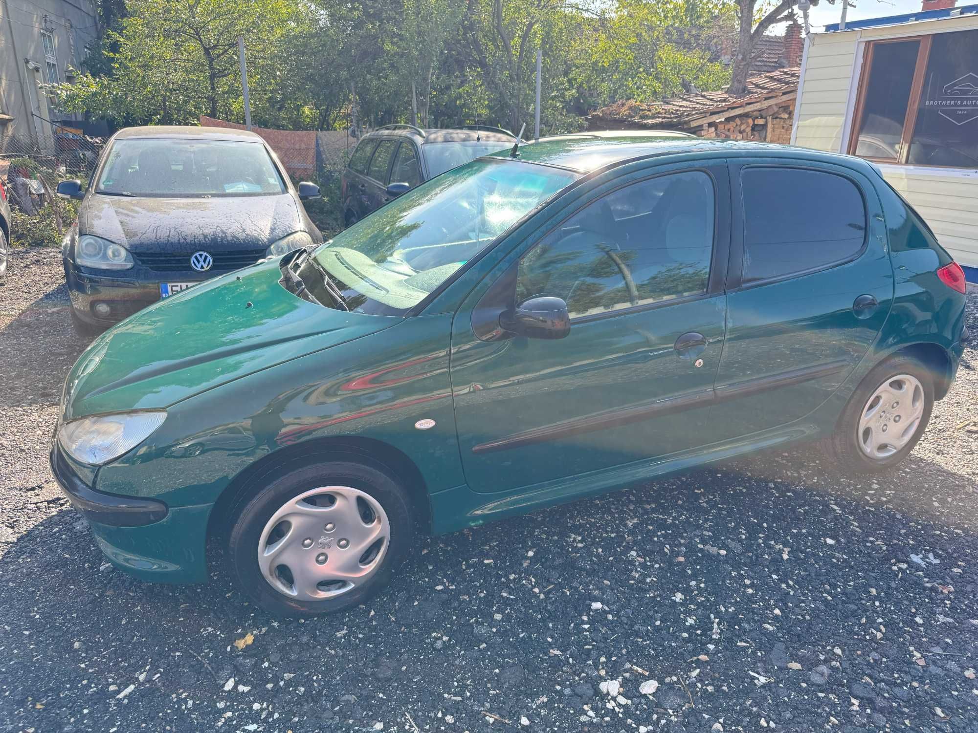 Peugeot 206 1.1i 60 к.с. 2000 г. - нов внос!