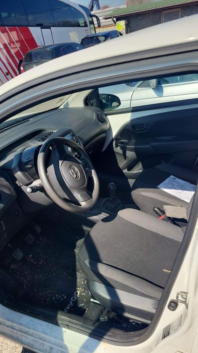 Toyota Aygo 1.0i на части