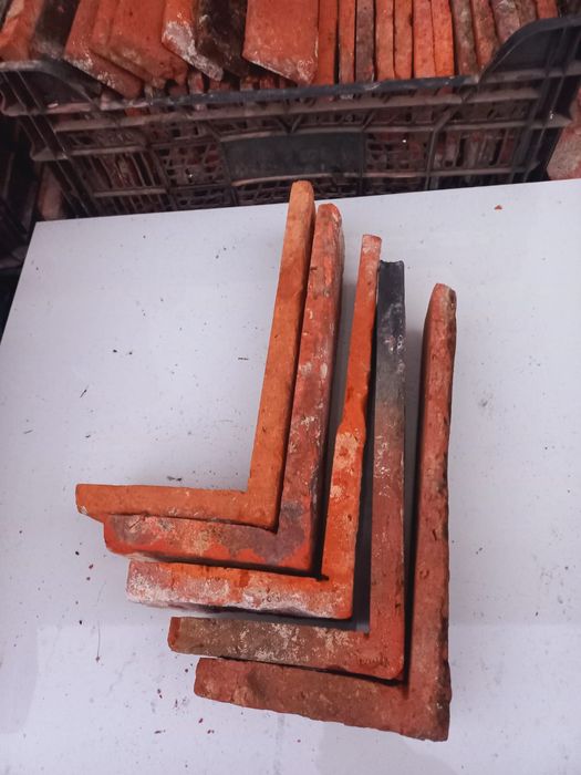 Caramida feliata apareta