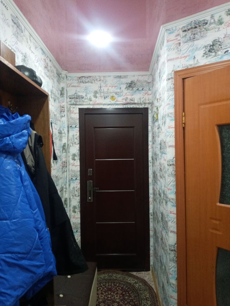 Обменяю 2 комнотную квартиру на 3 комнотную.