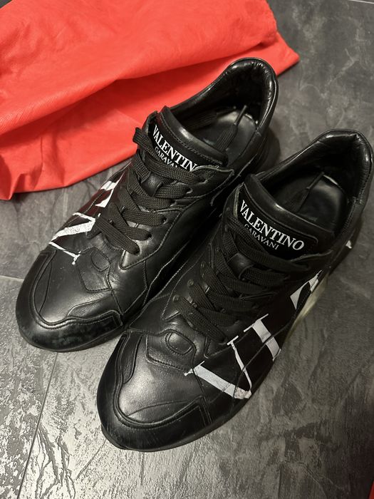 Мъжки обувки Valentino