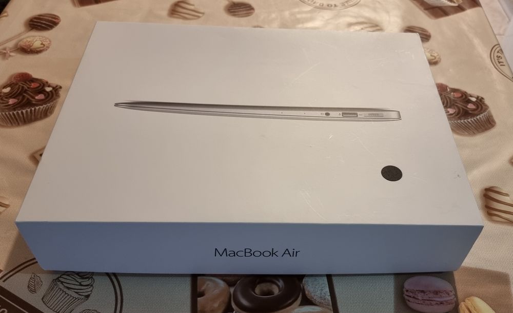 Macbook air 2017 Impecabil