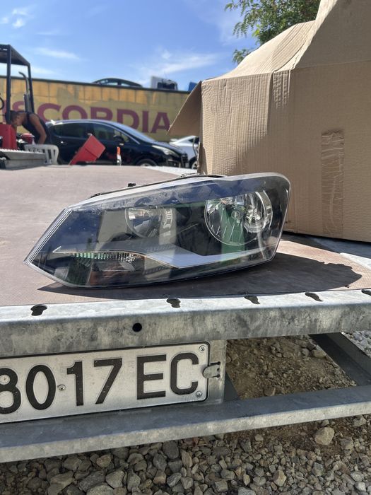 Стопове (БМВ и VW) И Фарове за коли VW, RENAULT, ETC.