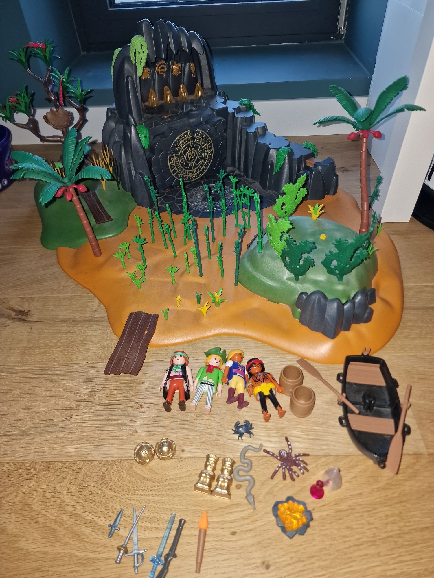 Playmobil огромен пиратски остров