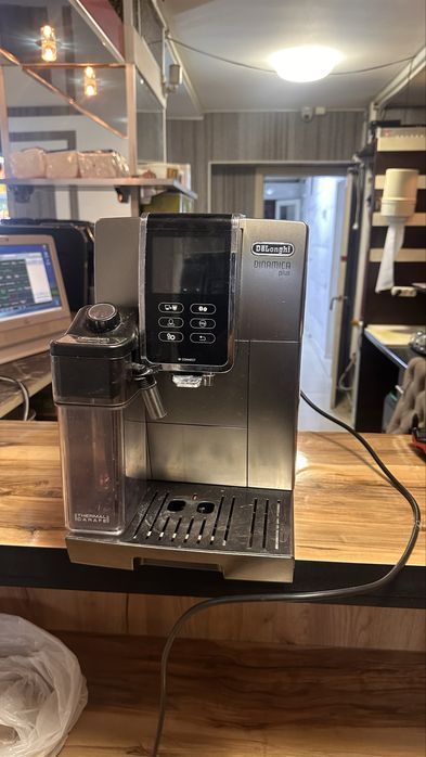 Автоматическая кофемашина DeLonghi Dinamica Plus!