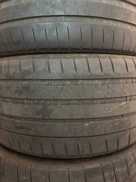 Спешно продавам!!!Гуми 245/40 и 275/35 R20 Michelin летни. 2+1 бр