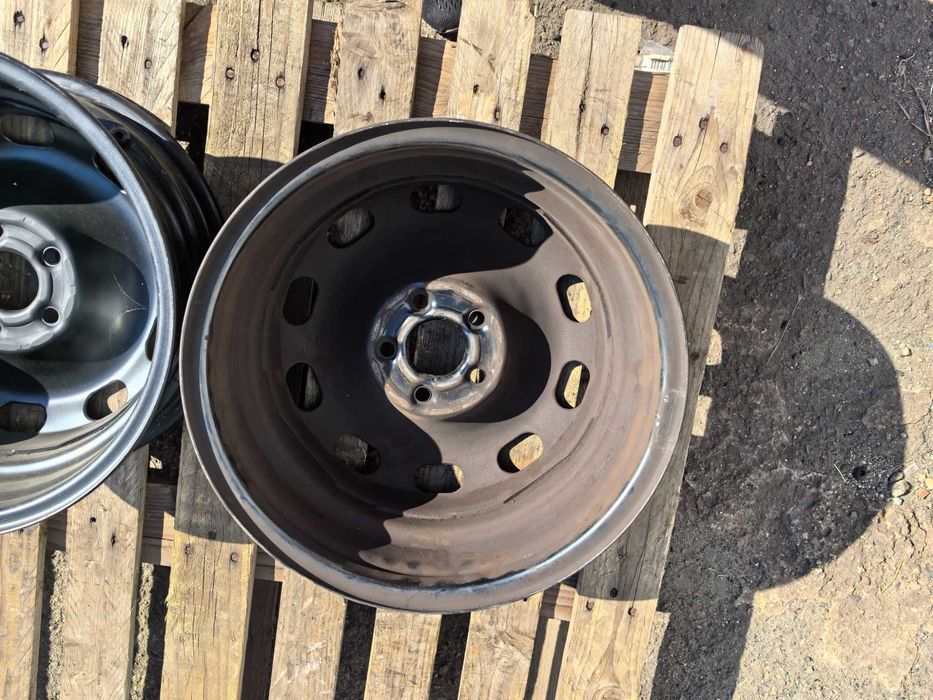 15 цола 5 х 100 мм Фолксваген / Шкода / Сеат / Ауди - 6 Инча / ЕТ 38