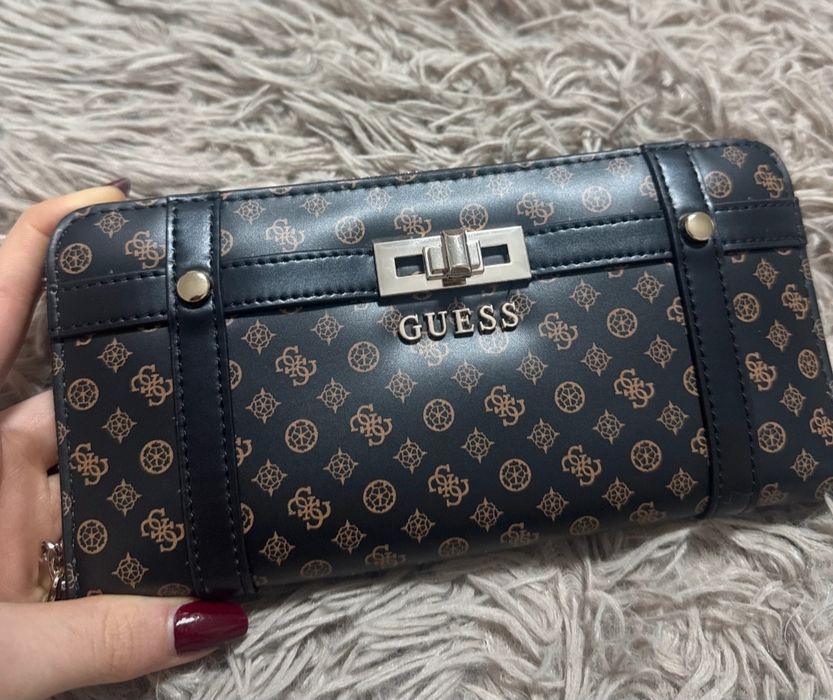 Portofel nou Guess original
