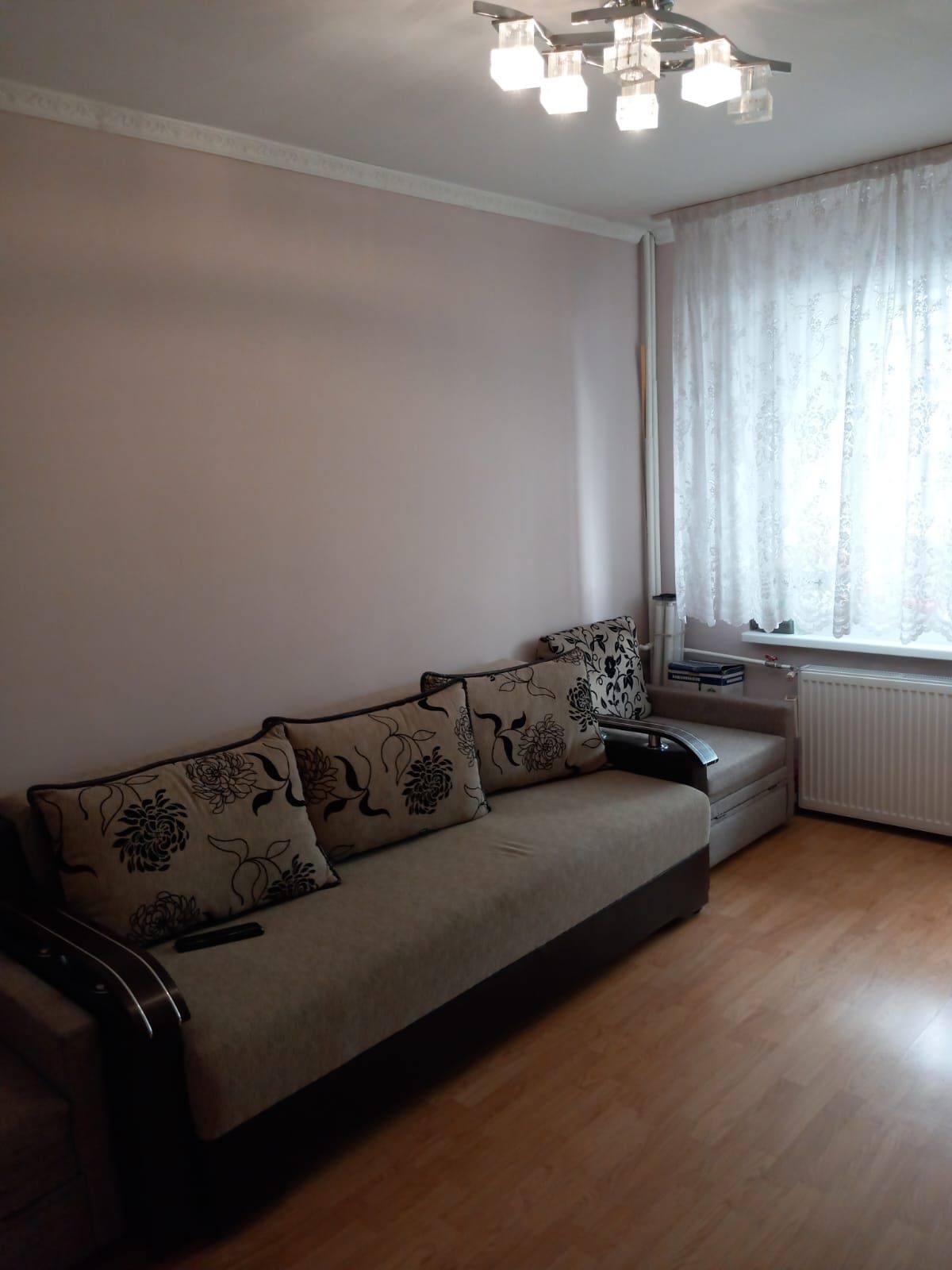 Apartament decomandat str Cazaban