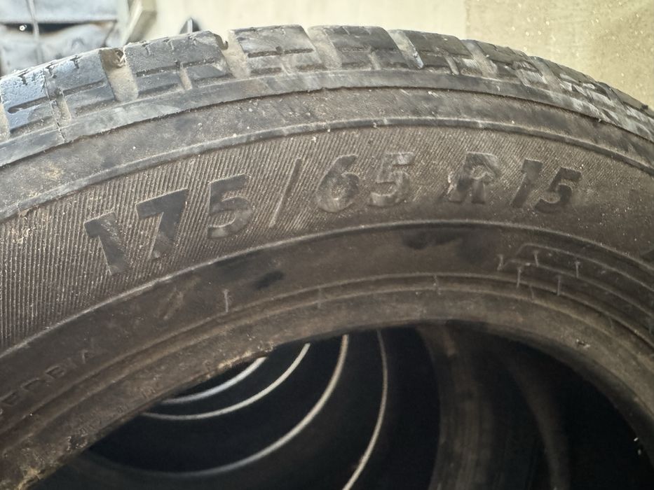 Продава се зимни гуми Kormoran Snowpro 175/65/15