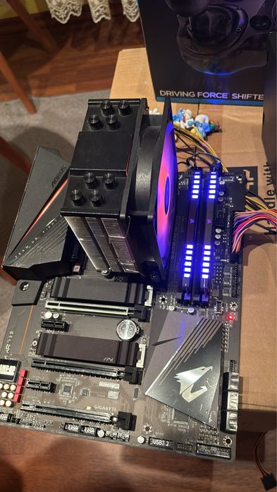 Kit MBU+CPU+RAM Gaming