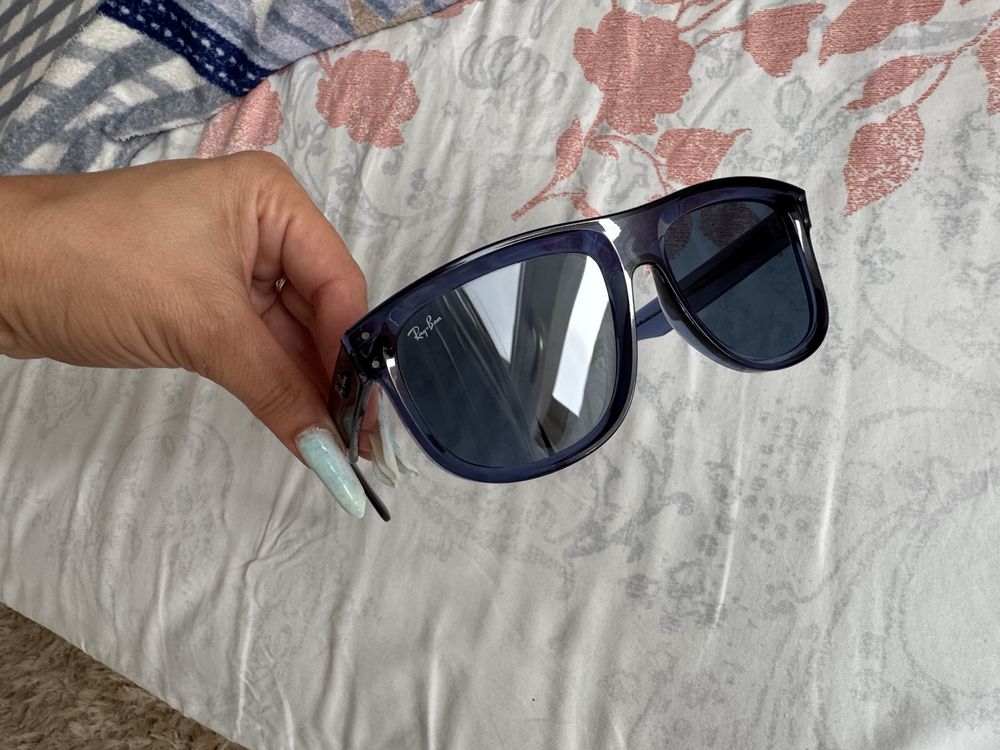 Ochelari RayBan albastri!