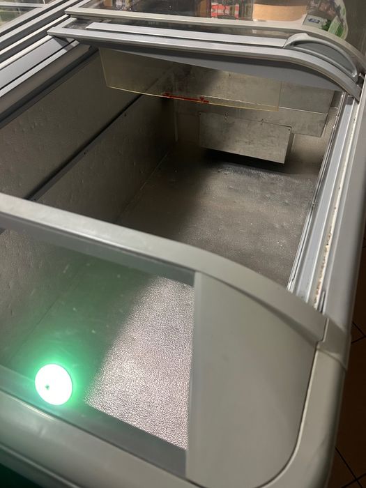 Lada frigorifica de mare capacitate- 2 bu(2600lei/buc)